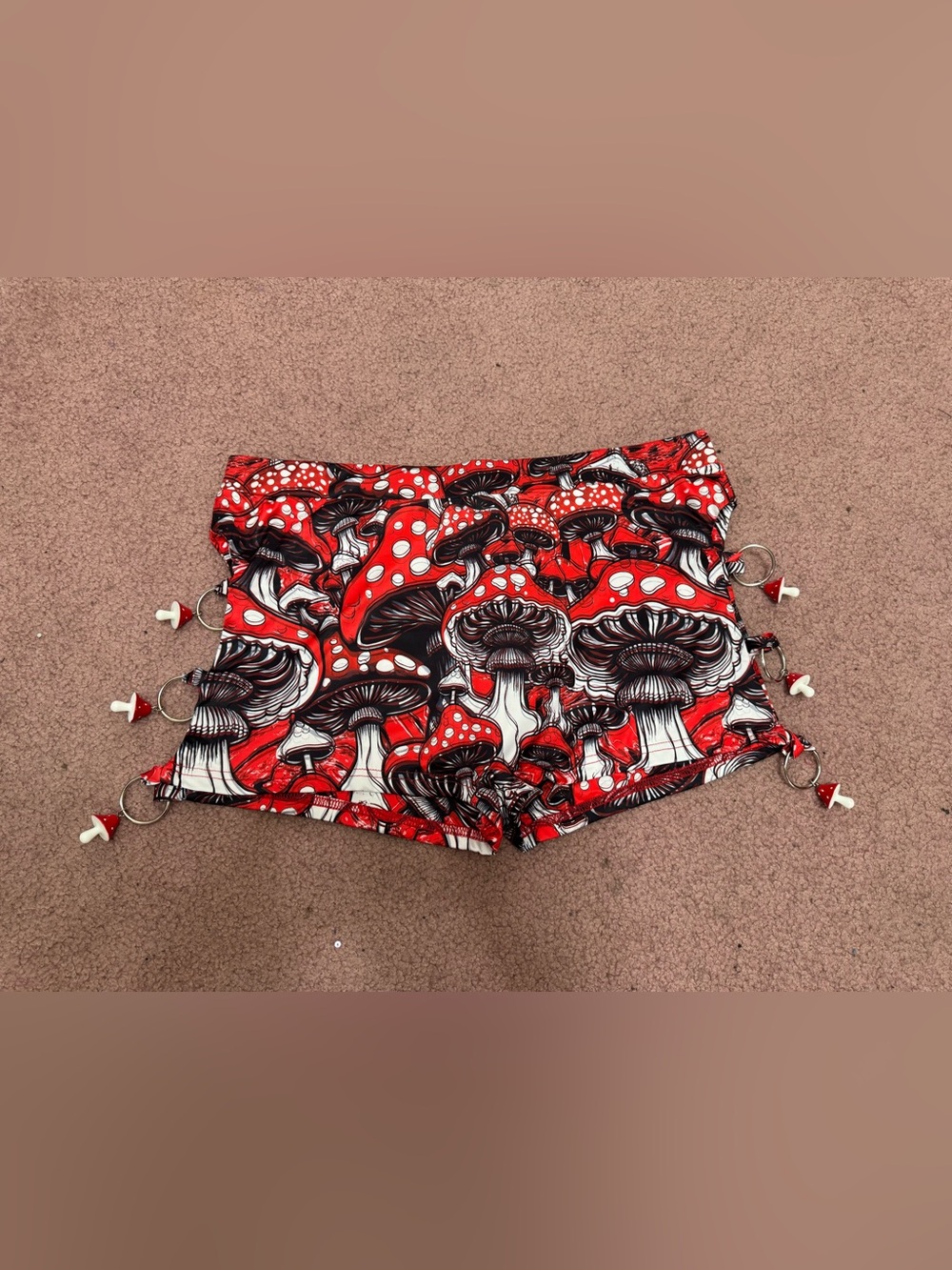 New 2x red mushroom biker shorts rave raver festival Alice trippy Hippy outfit